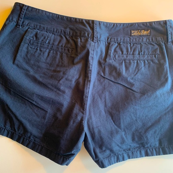 Woman’s black lucky brand shorts - Picture 1 of 6